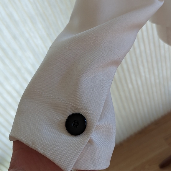 SOLD Vintage White Silk Gray Collar Carlisle Blazer Rose Cutout Sz 6 Lined - Picture 7 of 14